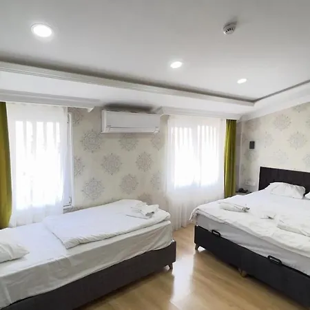 فندق The Lola 2*