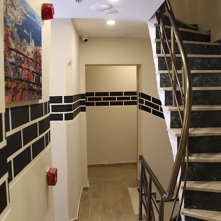 The Lola Hotel Istanboel