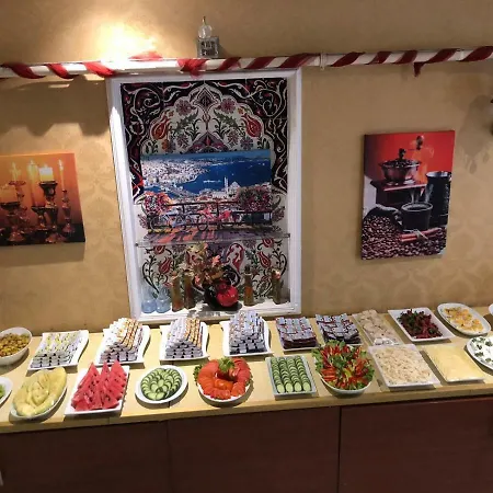 The Lola فندق 2*